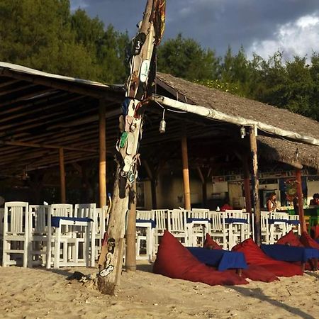 Sasak Island Bungalows กิลิเมโน ภายนอก รูปภาพ